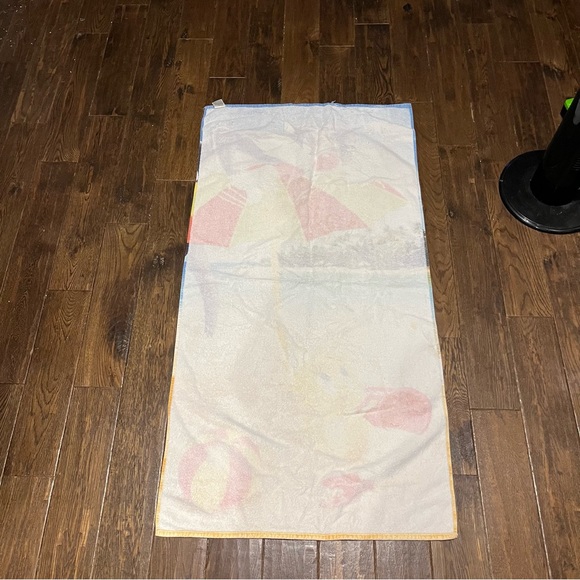 Vintage Tweety Sylvester Beach Towel Umbrella - Picture 6 of 10